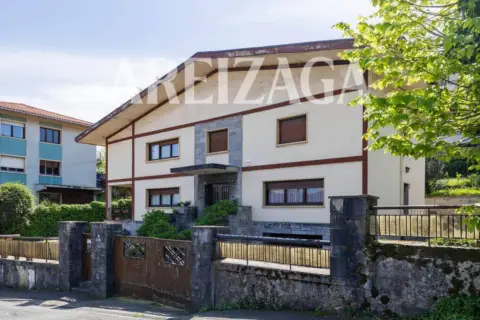 Casa en Alza - Herrera