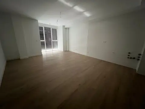 Piso en calle de Francia