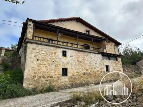 Casa en Pradilla de Hoz de Arreba