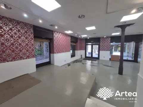 Local comercial en calle calle Belosticalle, nº 18
