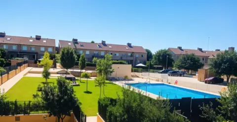 Chalet en Cobeña