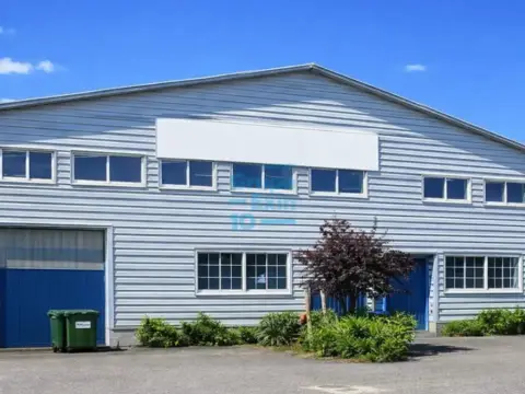 Nave industrial en Barrio Ereñotzu