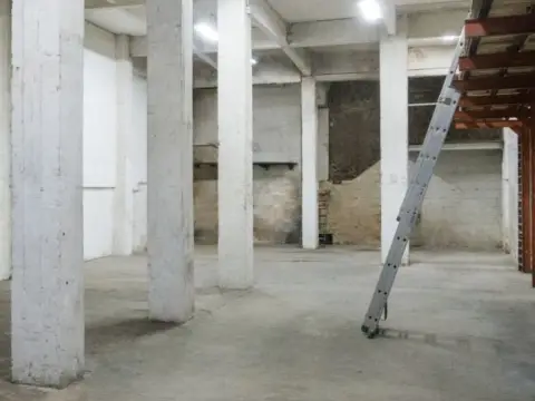 Almacén en calle Alcalde J. Elosegi Hiribidea, nº 129