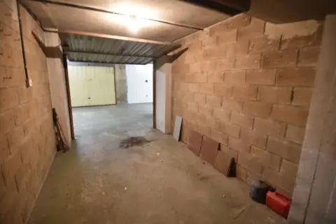 Garaje en calle de Santa Ana