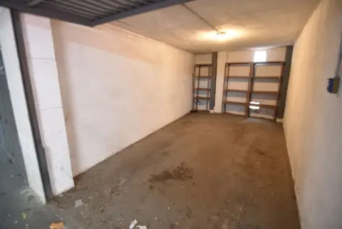 Garaje en calle de Asua-Erreka