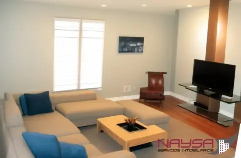 Piso en calle Cuchillería