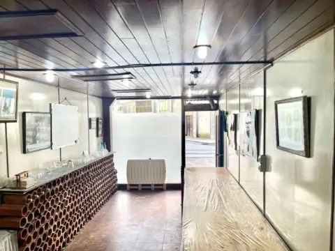 Local comercial en Felipe IV Aren Hiribidea