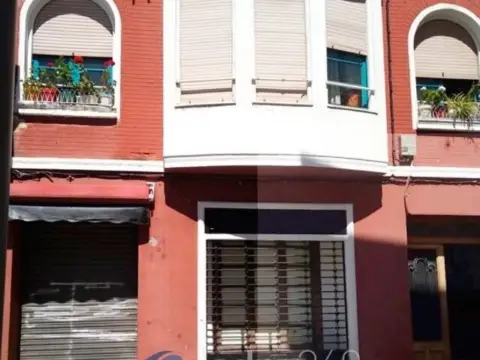 Edificio en calle de Rodríguez Paterna