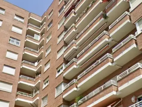 Piso en calle de Illunbe