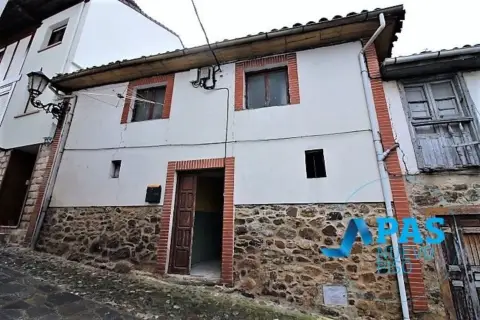 Casa a calle calle de Mijares