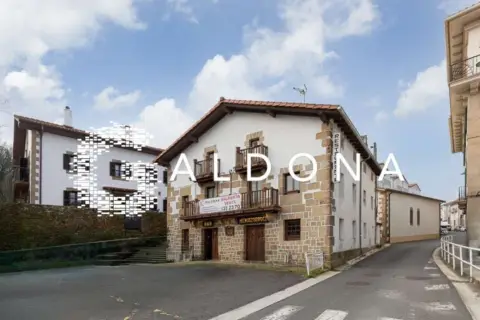 Casa en Plaza de Lizardia