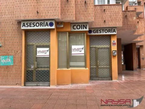 Local comercial en Aurelio Vera-Fajardo Margolariaren Kalea
