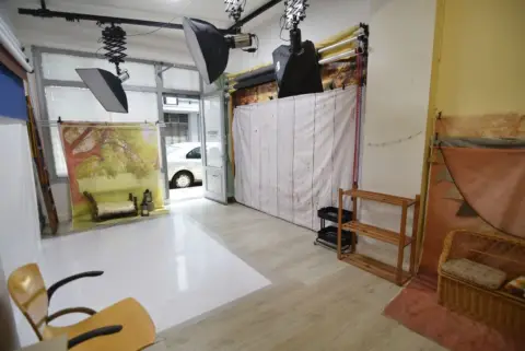 Local comercial en calle de Urki