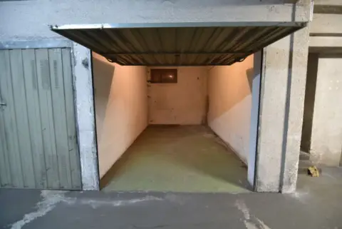 Garaje en calle de Espoloia