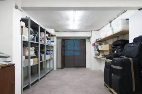 Local comercial en Amara