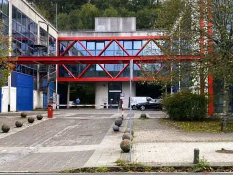 Oficina en calle de Zuatzu