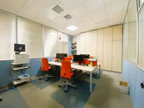 Oficina en calle de Zuatzu