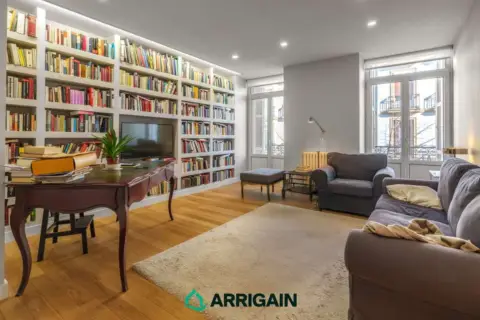 Piso en calle de Legazpi, 6