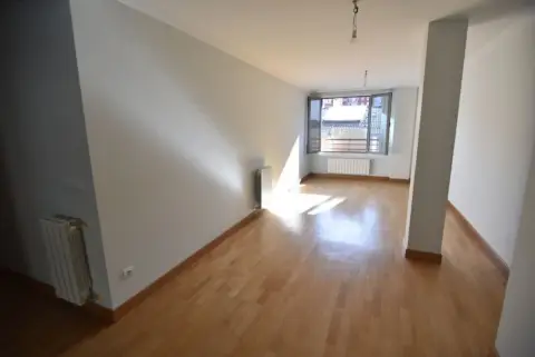Piso en calle de Toribio Etxebarria