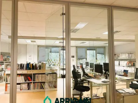 Oficina en calle de Portuetxe, 83