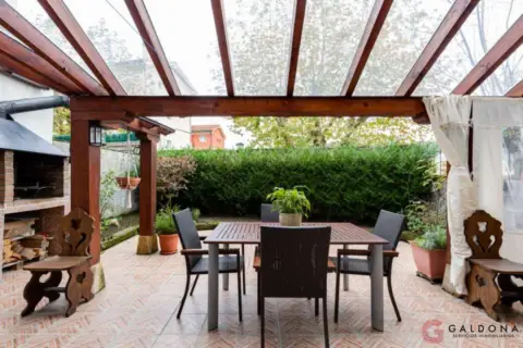 Casa adosada en Intxaurrondo