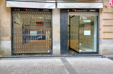 Local comercial en calle de Prim, 36