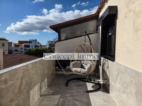Ático en Costa del Silencio-Las Galletas