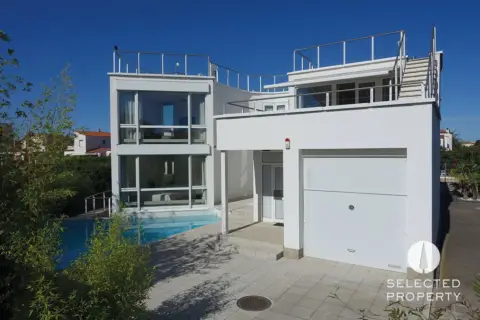 Chalet in Sant Pere Pescador