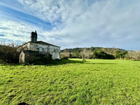 Casa en calle Lugar Adro