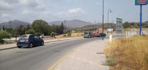 Terreno en calle Carretera Fuengirola A Coín, Unde