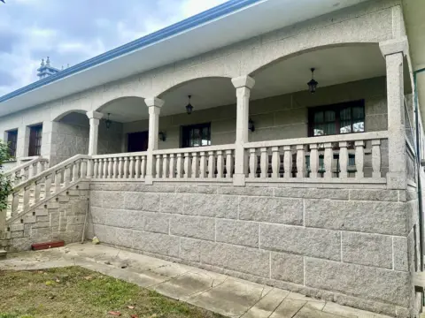 Chalet en Carretera de la Cedeira