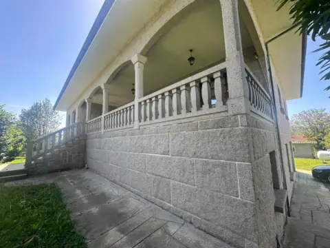 Chalet en Carretera de la Cedeira