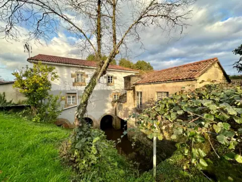 Casa en Rúa Amenadas