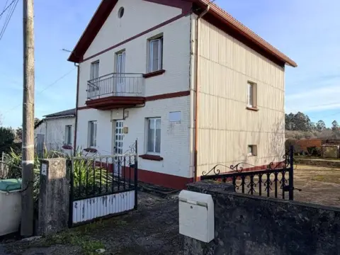 Casa en calle Lg Seaña