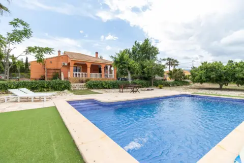 Chalet en Pliego