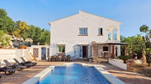 Chalet en Camino de los Huertos