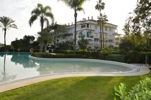 Dúplex en Avenida Boulevard la Ashmawi