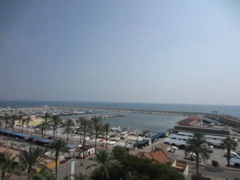 Apartamento en Puerto Deportivo