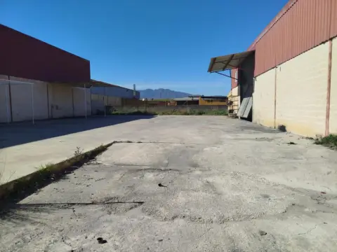Nave industrial en Hipódromo-Cerrado del Águila