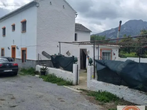 Finca rústica en Carratraca