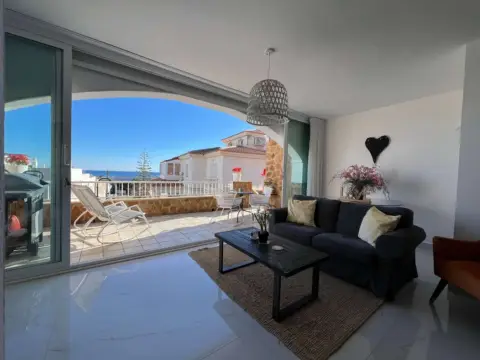 Casa en calle de Chimenea