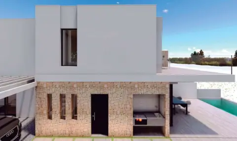 Casa en calle Valle del Este