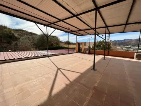 Casa en Vélez de Benaudalla