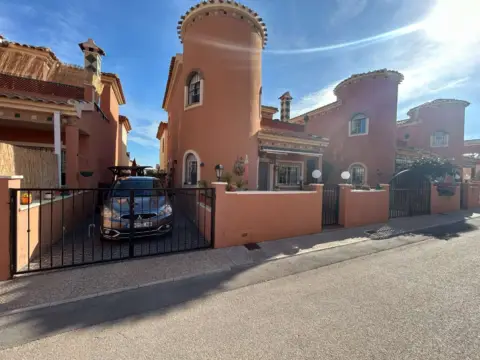 Chalet en calle Niagara