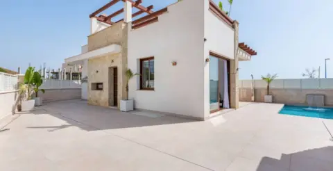 Casa en calle Islas Canarias