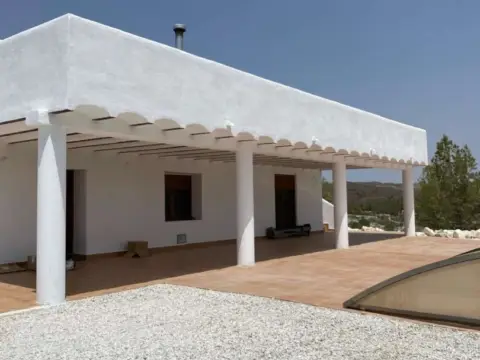 Chalet en calle Ds Nogalte