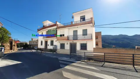 Casa en Otívar