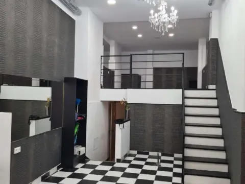 Local comercial en Centro Histórico-La Merced