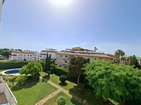 Departamento en venta con baja de precio en El Pinillo