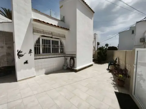 Casa en La Florida-La Chismosa-Los Altos